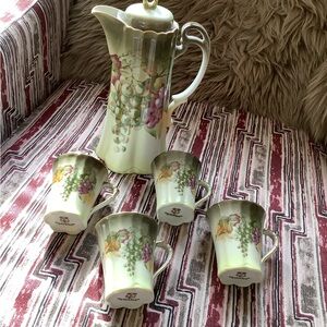 Vintage A&C PORCELAIN BAVARIAN CHOCOLATE POT With 4 Cups